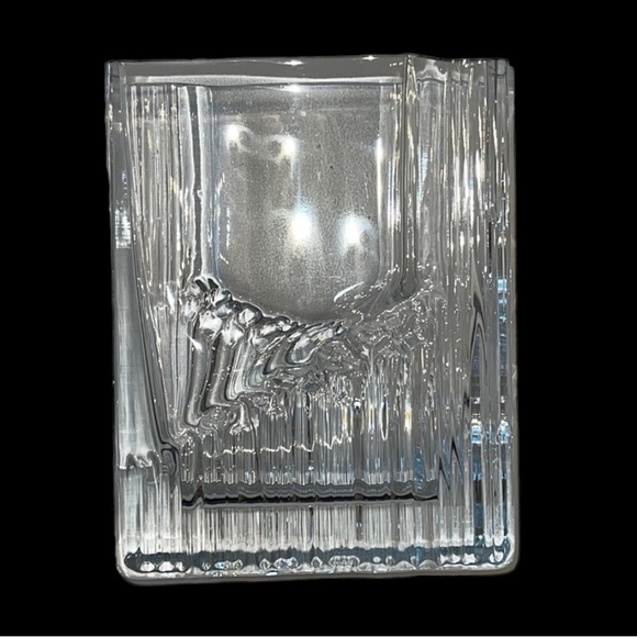 Glass Rectangular Vase EUC - Picture 4 of 17